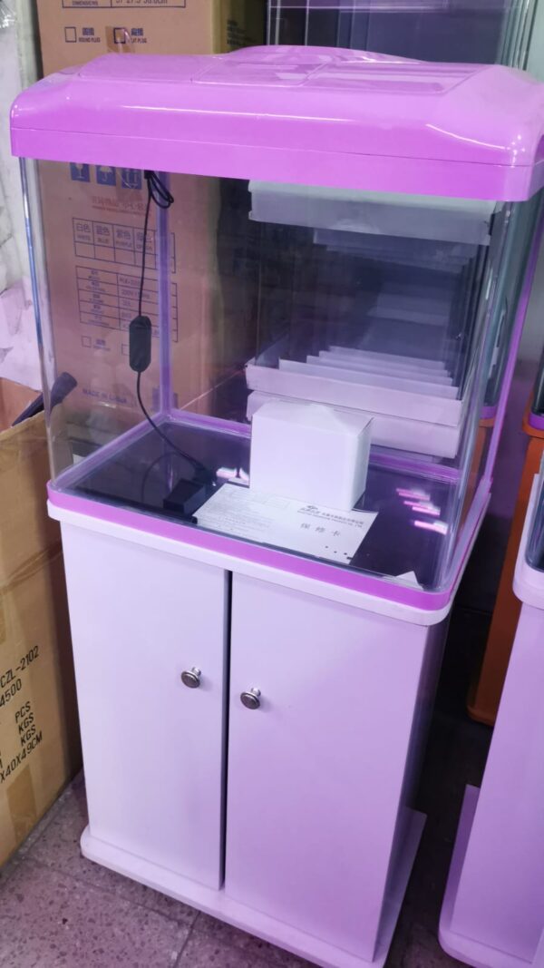 Acuario Vidrio Curvo 56 Litros + Mueble + 10 Peces